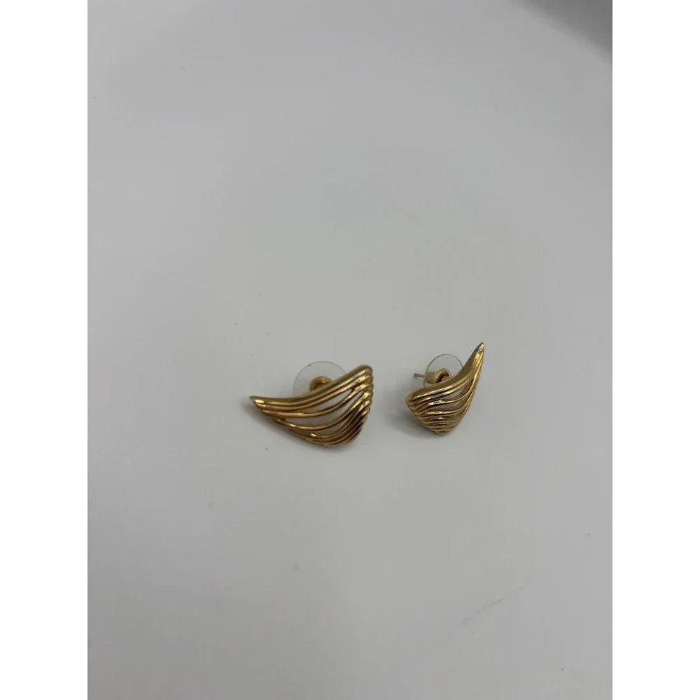 Givenchy Paris New‎ York Angel Wing Pierced Earrings Vintage Signed - Picture 3 of 6